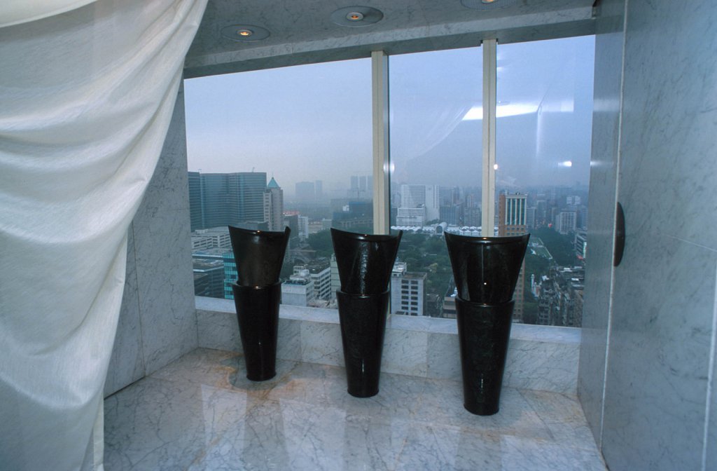 2010402k59.jpg