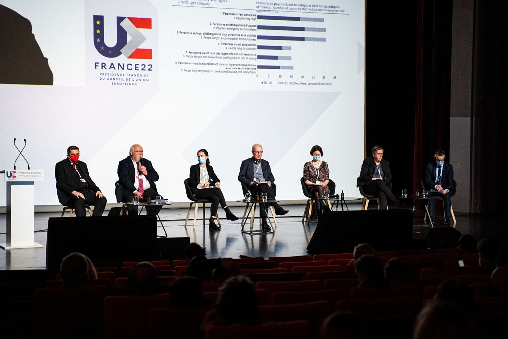 12-SANS-ABRISME-28-02-2022-TABLERONDE1-5.jpg