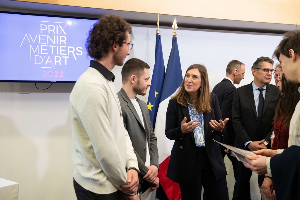 Participation de la ministre Carole Grandjean, à la cérémonie de remise du Prix Avenir et Métiers d’Arts