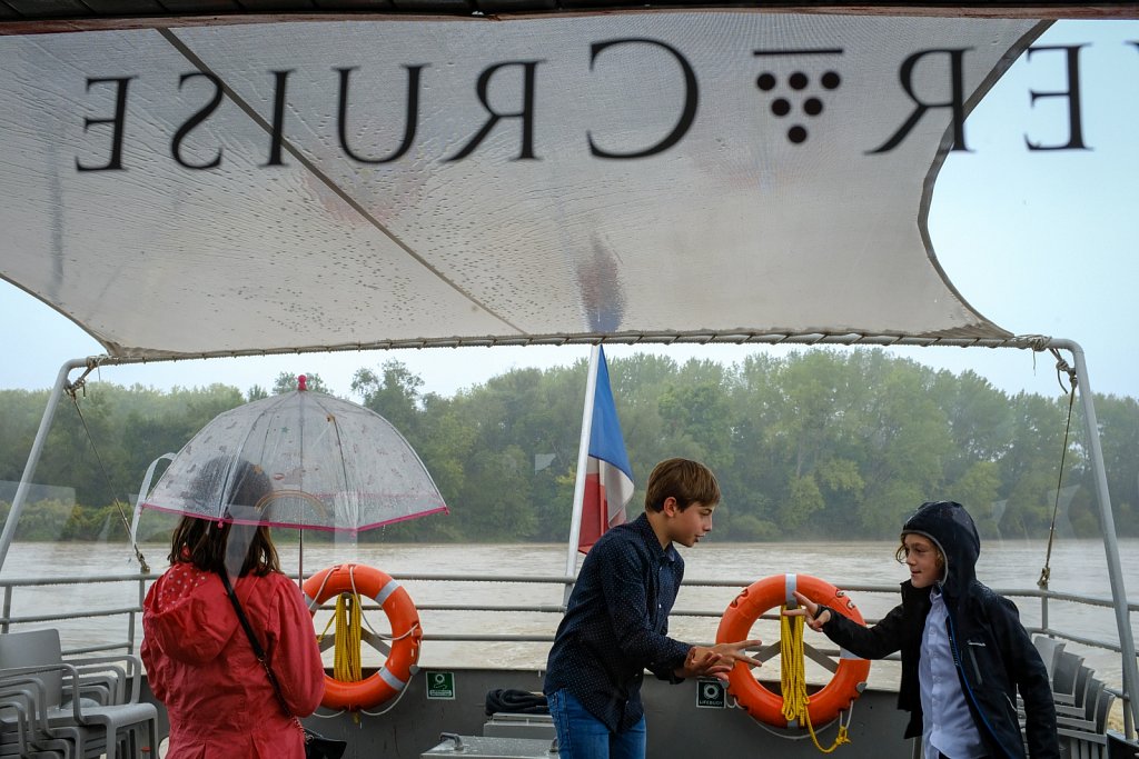 22010089dp104.jpg