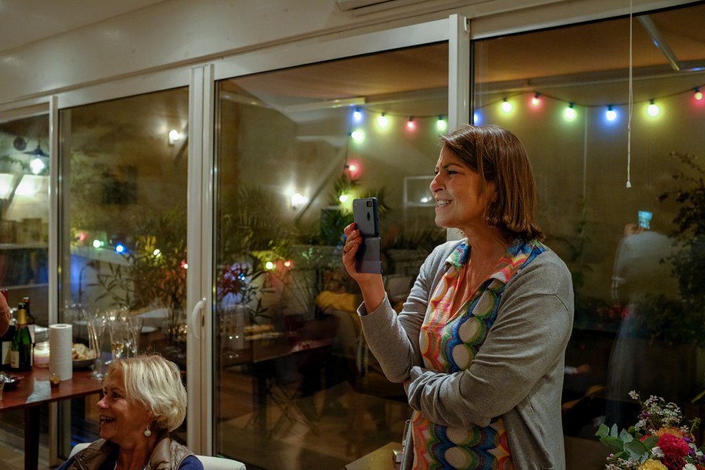 22010089dp136.jpg