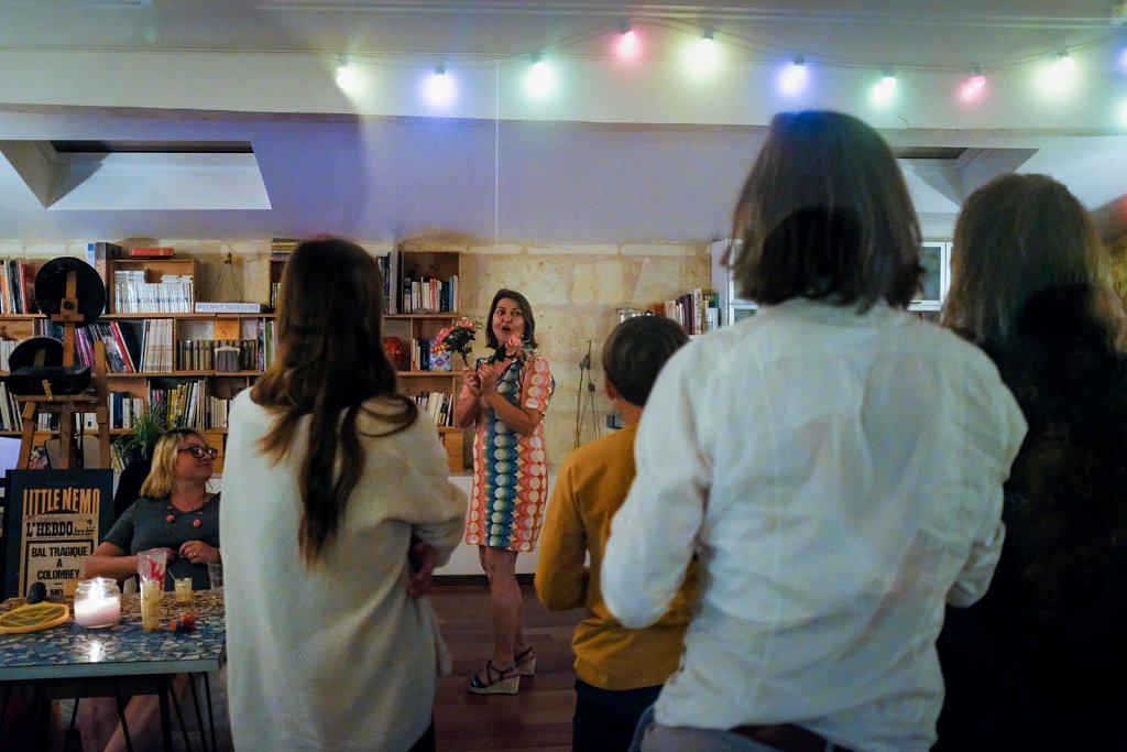 22010089dp155.jpg