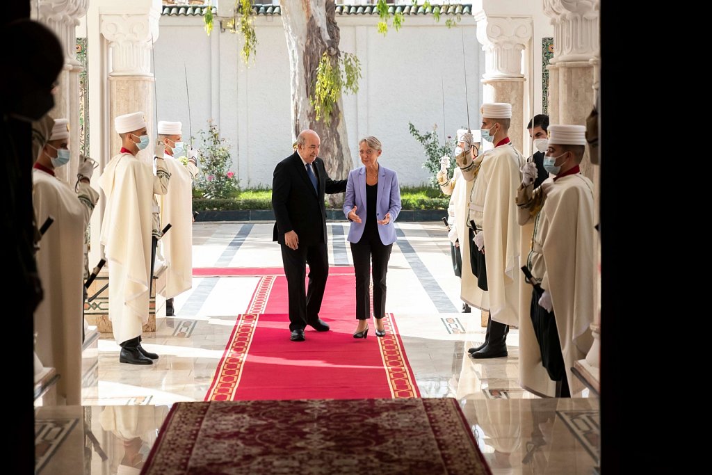 Déplacement officiel de Madame la Première ministre
en République algérienne démocratique et populaire.
Alger, lundi 10 octobre 2022.