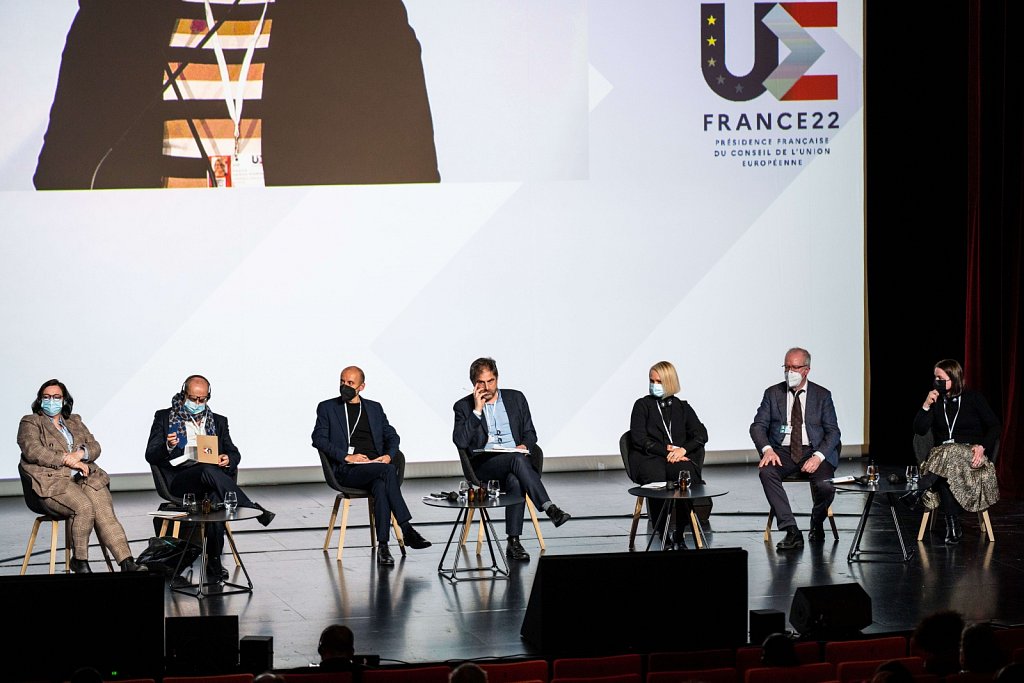 10-ABRISME-28-02-2022-TABLE-RONDE-2-4.jpg